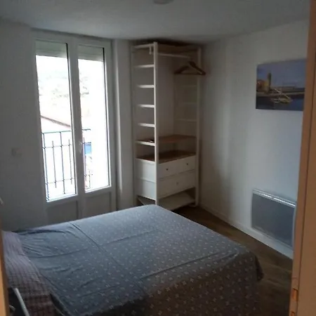 Apartment La Maison Bleue *